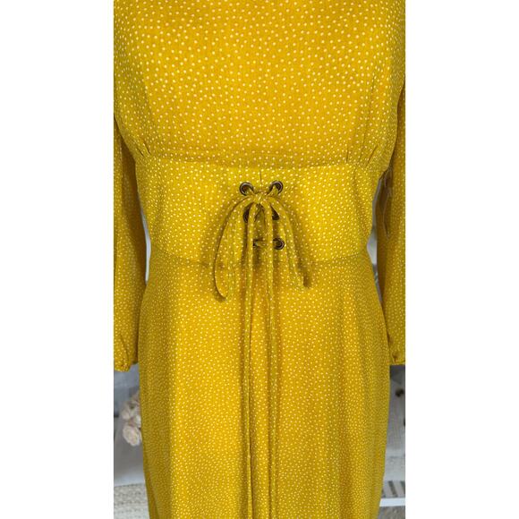 Le Lis Women’s Size M Yellow Polka Dot Lace Up Waist Lined A Line Dress #0481 - Picture 4 of 14